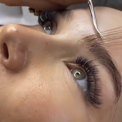 Formation en ligne extension des sourcils